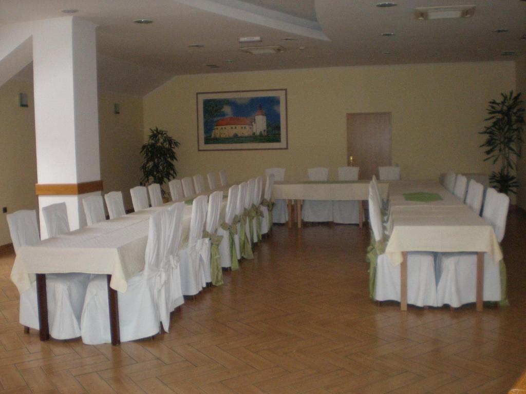 Hotel Picok Thurdevac Luaran gambar