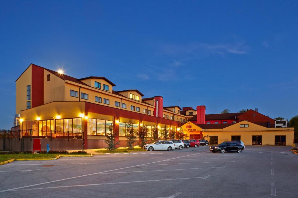 Hotel Picok Thurdevac Luaran gambar